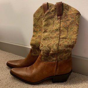 Vintage J Jill Vero Cuoio Tapestry Cowboy Boots